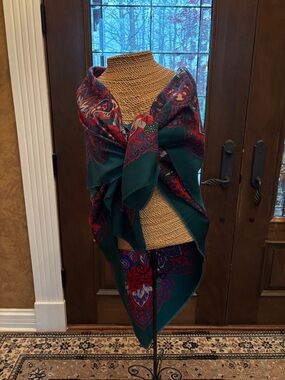 Laura BORGHESE large scarf